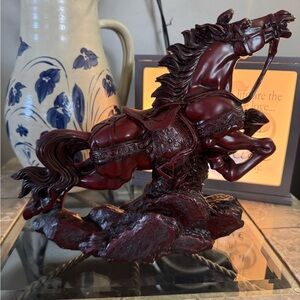RARE 1992 FRANKLIN MINT HORSE OF KHAN STATUE